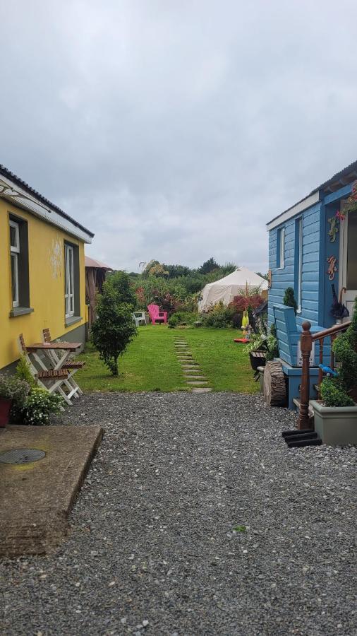 Wedger'S Hut Hotel Nenagh Exterior foto